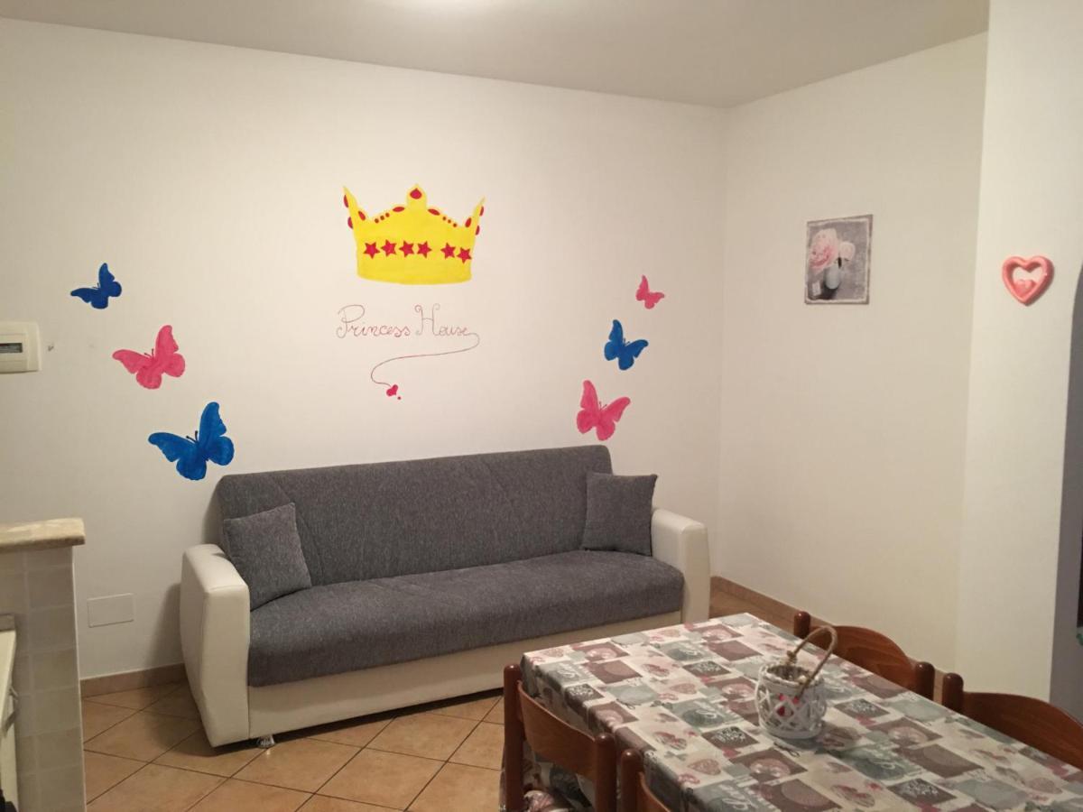 Princess House 拉迪斯波利 外观 照片